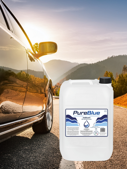 PureBlue AdBlue 5L – Additivo Urea per Motori Diesel SCR, Conforme ISO 22241, Riduzione NOx Euro 6 – Made in Italy – Beccuccio Anti-Fuoruscita Incluso – Fluido Scarico Diesel